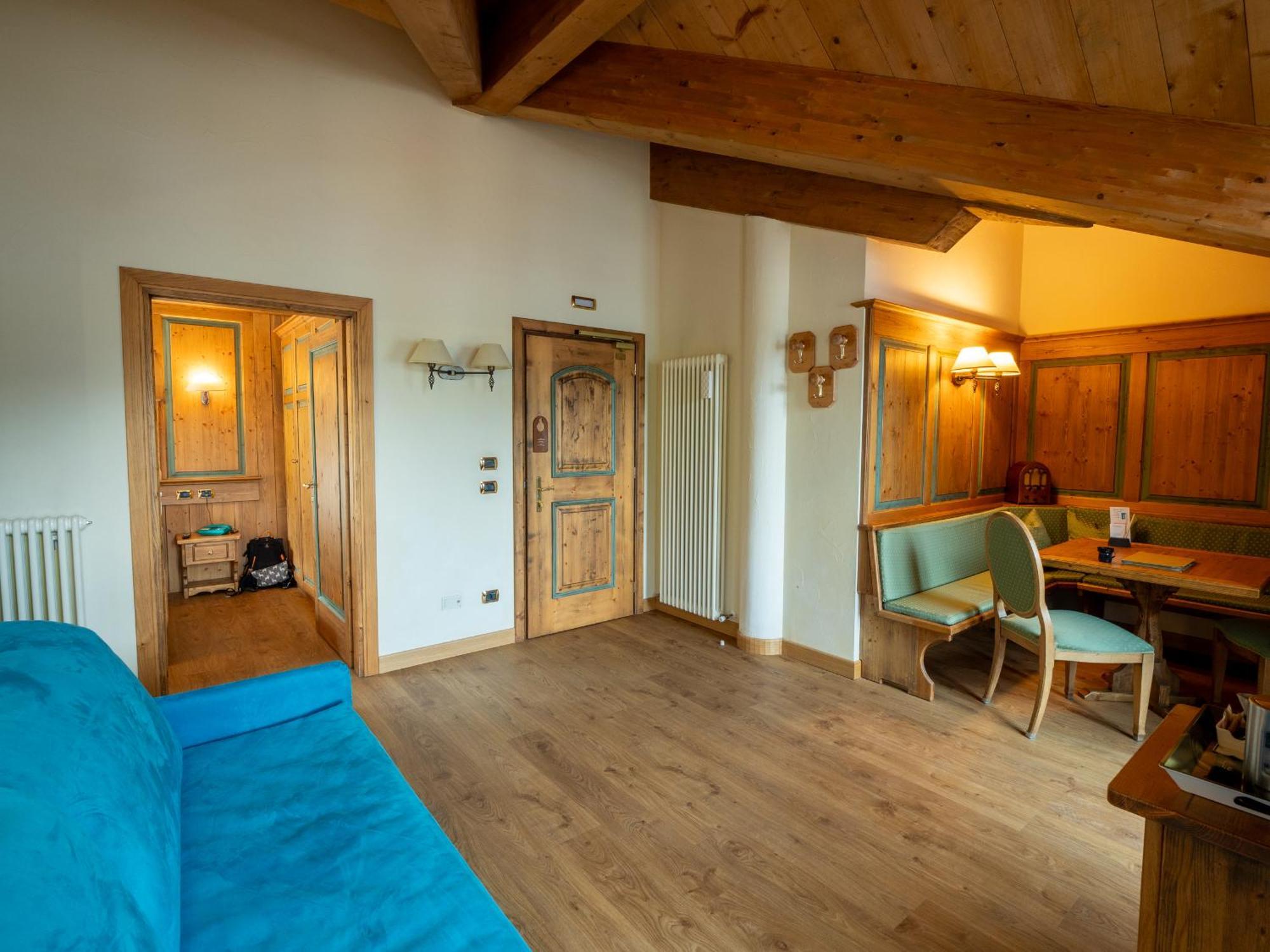 Hotel Cervo Livigno Exterior photo